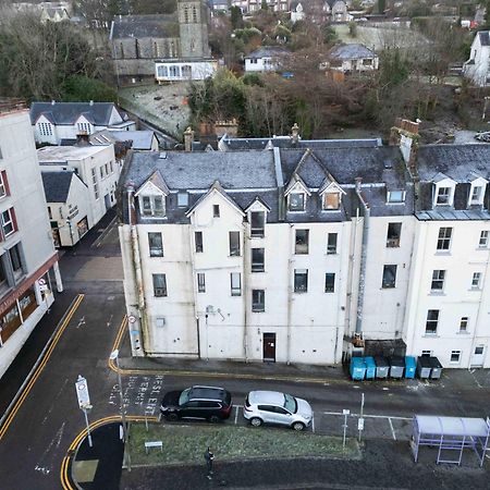 Prime Location Rooms In High Street Fort William Esterno foto