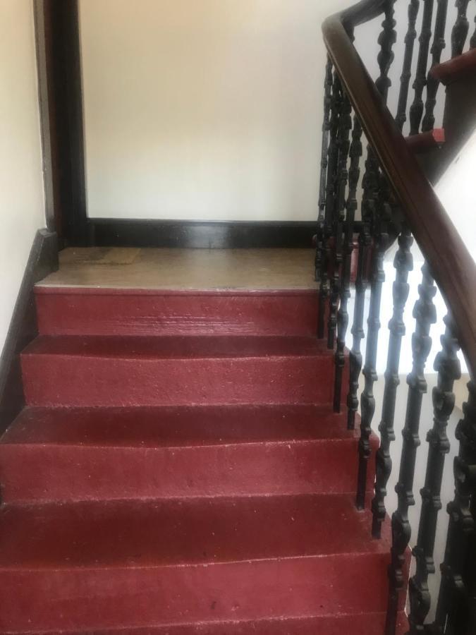 Prime Location Rooms In High Street Fort William Esterno foto